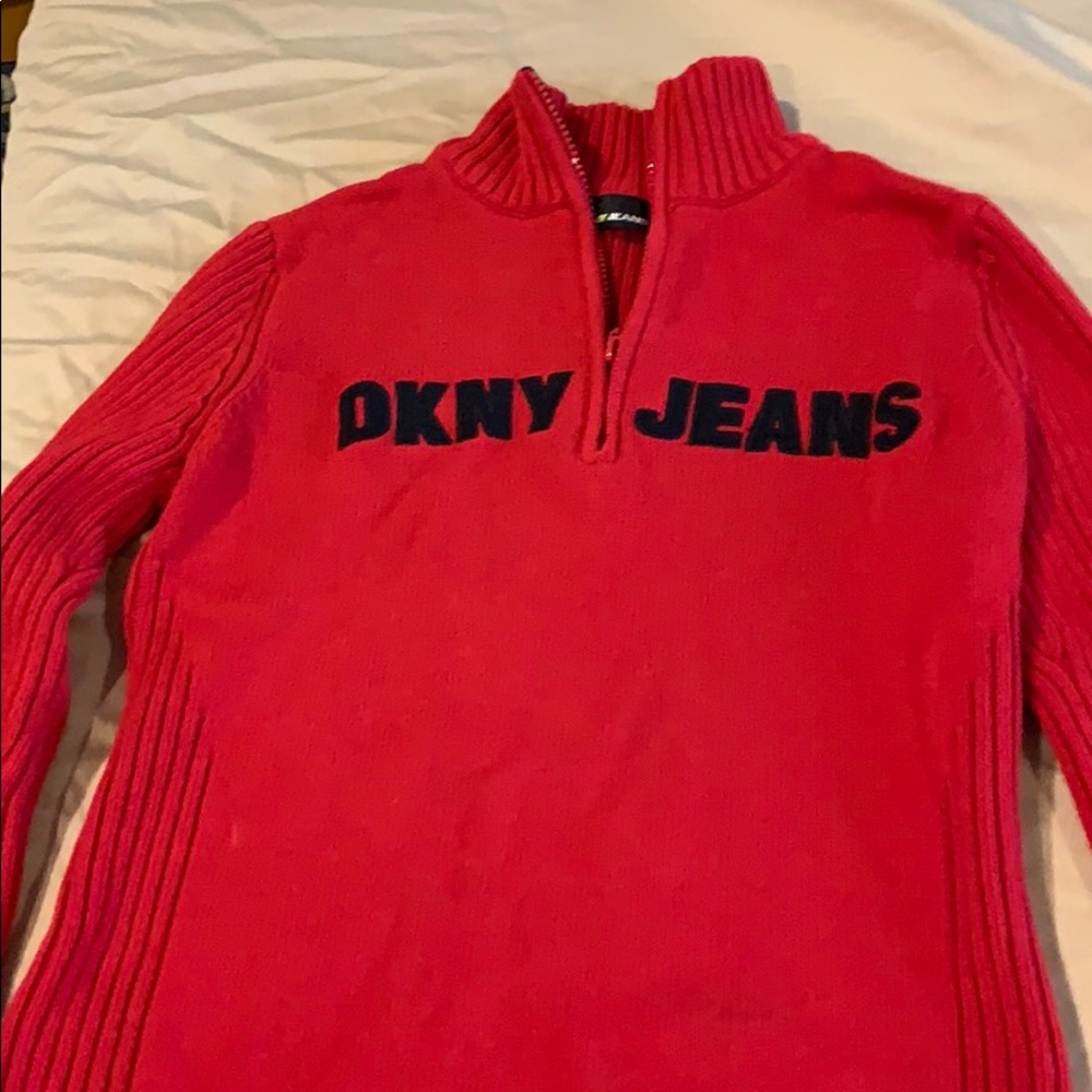DKNY  sweater